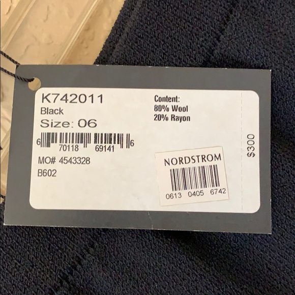 St. John Collection Black Skirt - Picture 4 of 6